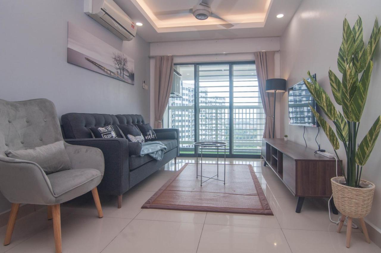 Alam Sanjung Seksyen 22 @ Shah Alam By Idealhub Extérieur photo